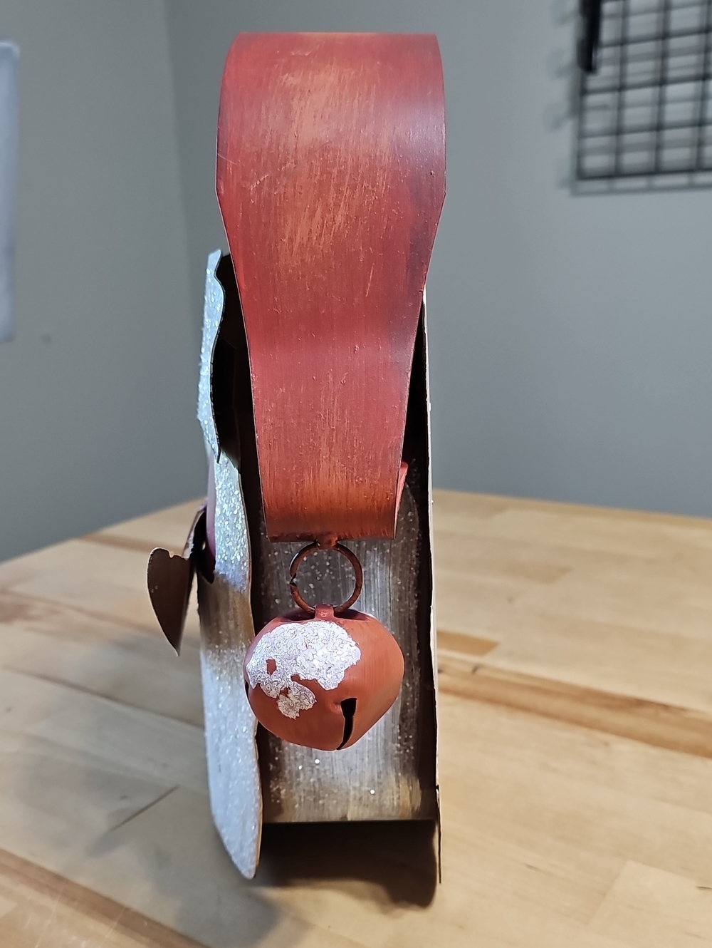 Rustic Santa Face Metal Container - Picture 2 of 5